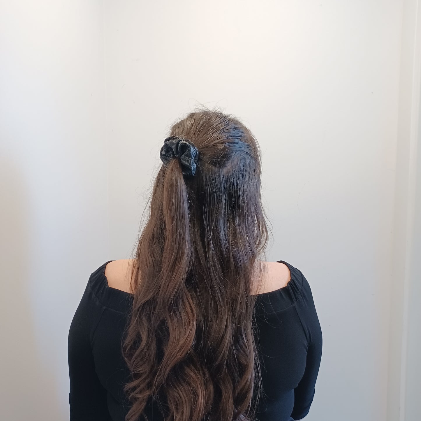 XXS-Chouchou-Noir avec formes brillantes/Scrunchie-Black with shiny form