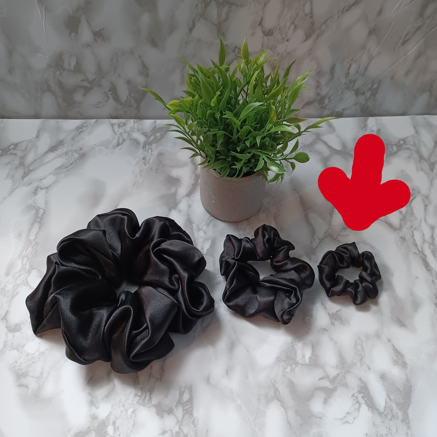 XXS-Chouchou-Noir satiné/Scrunchie-Satin Black