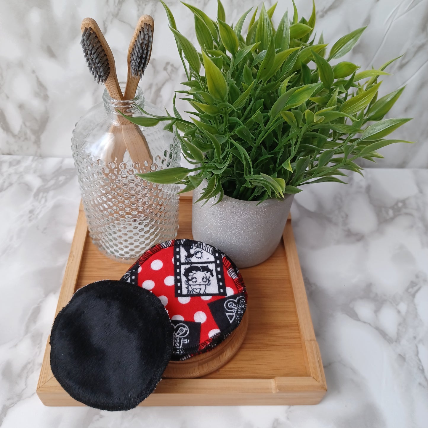 S-Lingettes démaquillantes-Betty Boop noirs et rouges /S-Makeup remover wipes-Betty Boop black