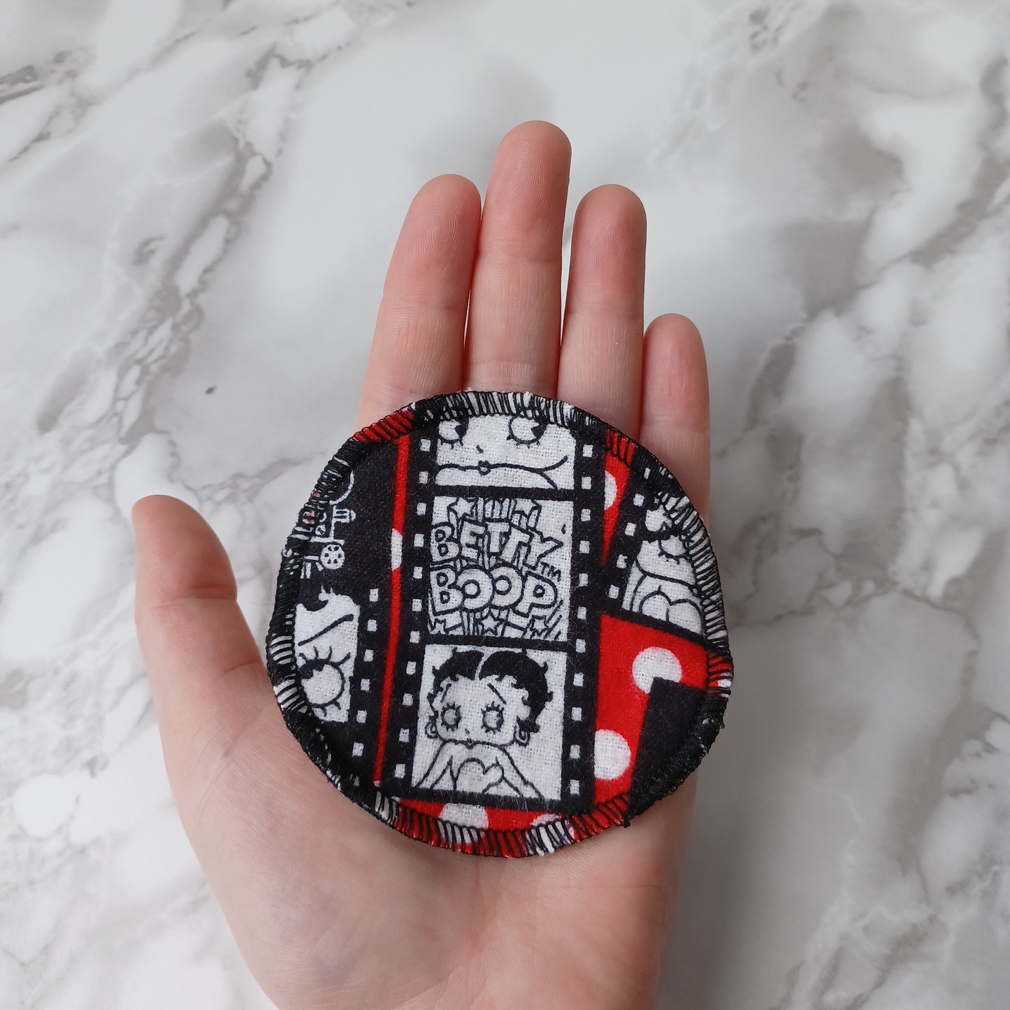 S-Lingettes démaquillantes-Betty Boop noirs et rouges /S-Makeup remover wipes-Betty Boop black