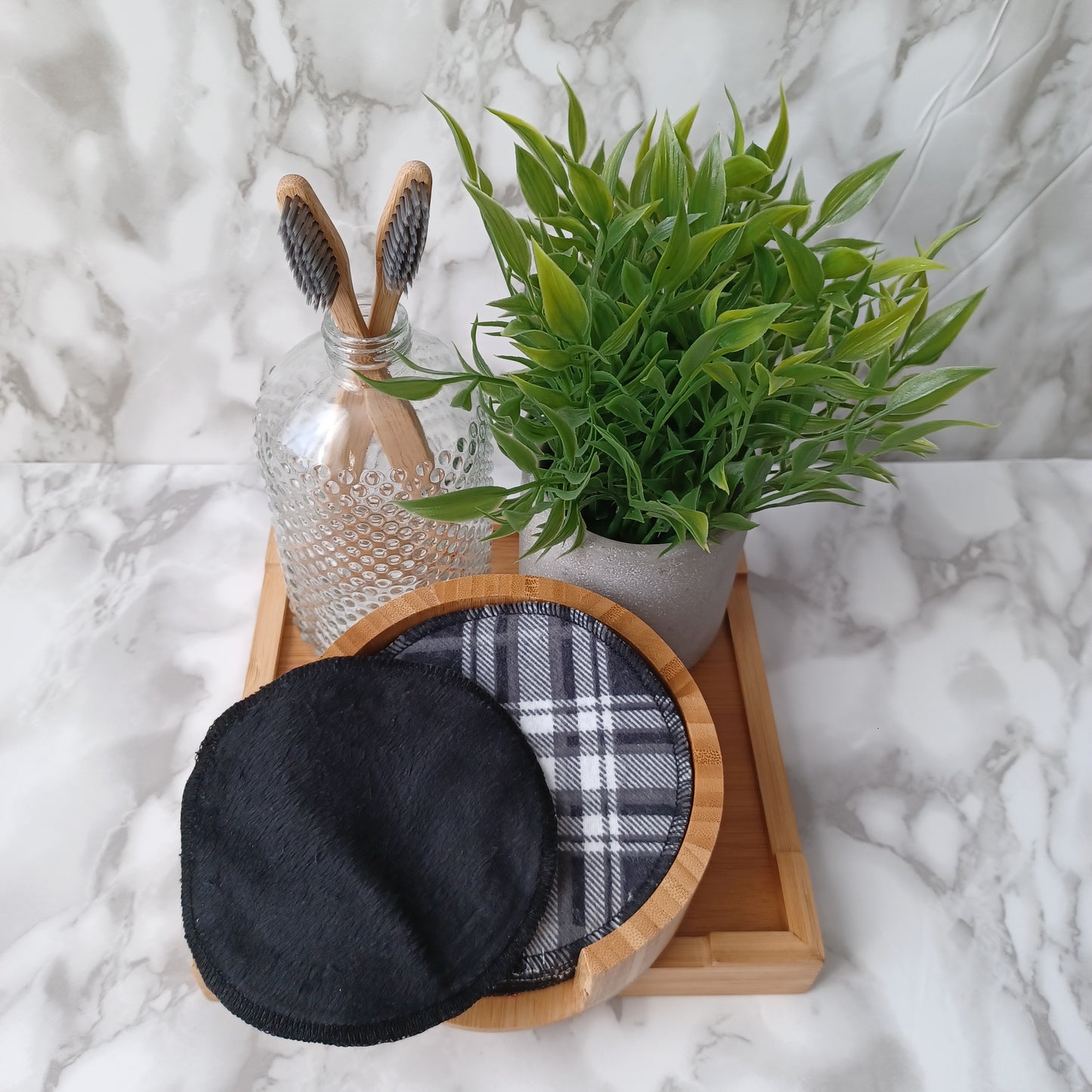 M-Lingettes démaquillantes-Carreauté noir, gris et blanc/M-Makeup remover wipes-Black, gray and white checkered
