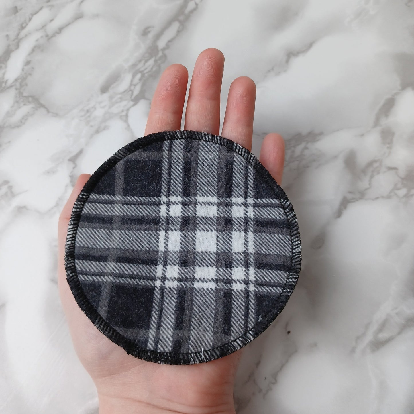 M-Lingettes démaquillantes-Carreauté noir, gris et blanc/M-Makeup remover wipes-Black, gray and white checkered