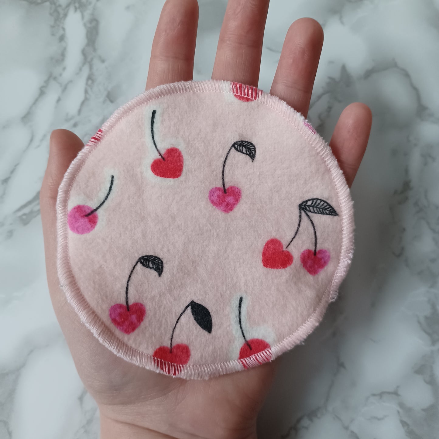 M-Lingettes démaquillantes-Bambou beige-rose avec cerises/M-Makeup remover wipes-Beige bamboo-pink with cherries