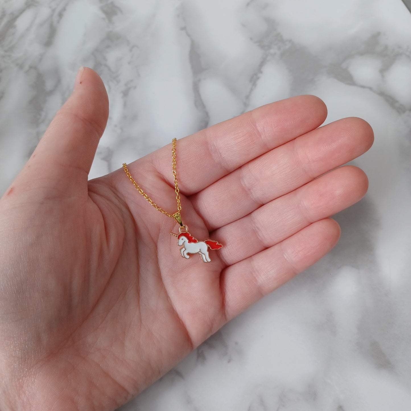 Collier licorne rouge et or/Red and gold unicorn necklace