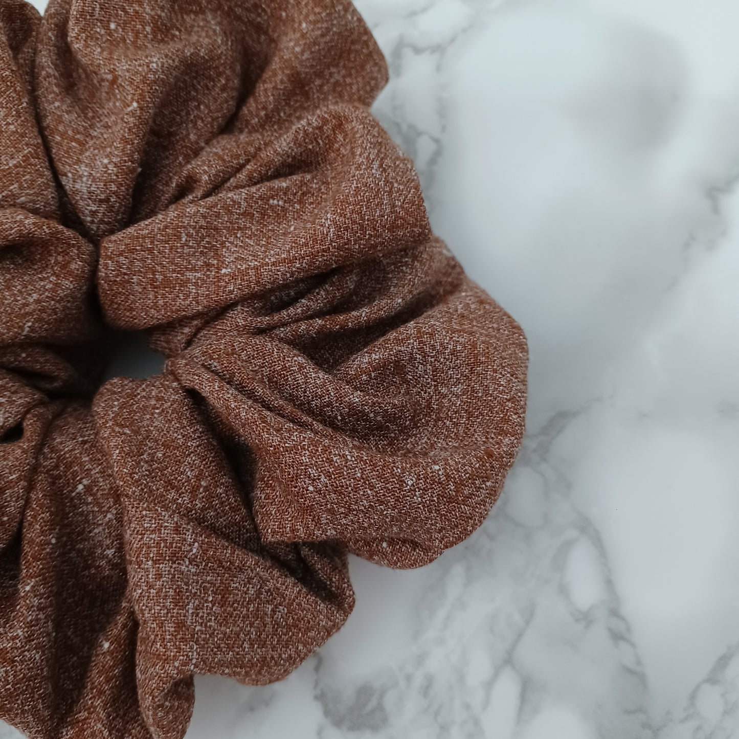XXS-Chouchou-Marron orangé et blanc/XXS-Scrunchie-Orange-brown and white