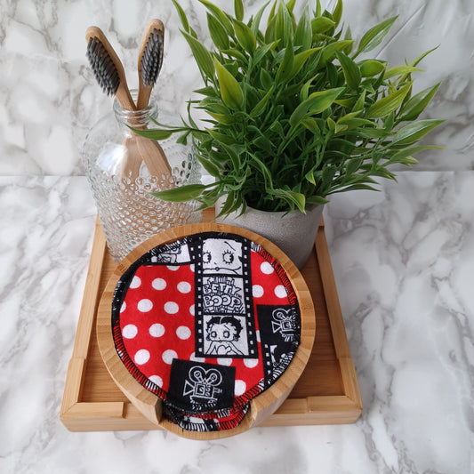 M-Lingettes démaquillantes-Betty Boop noirs et rouges /M-Makeup remover wipes-Betty Boop black and red