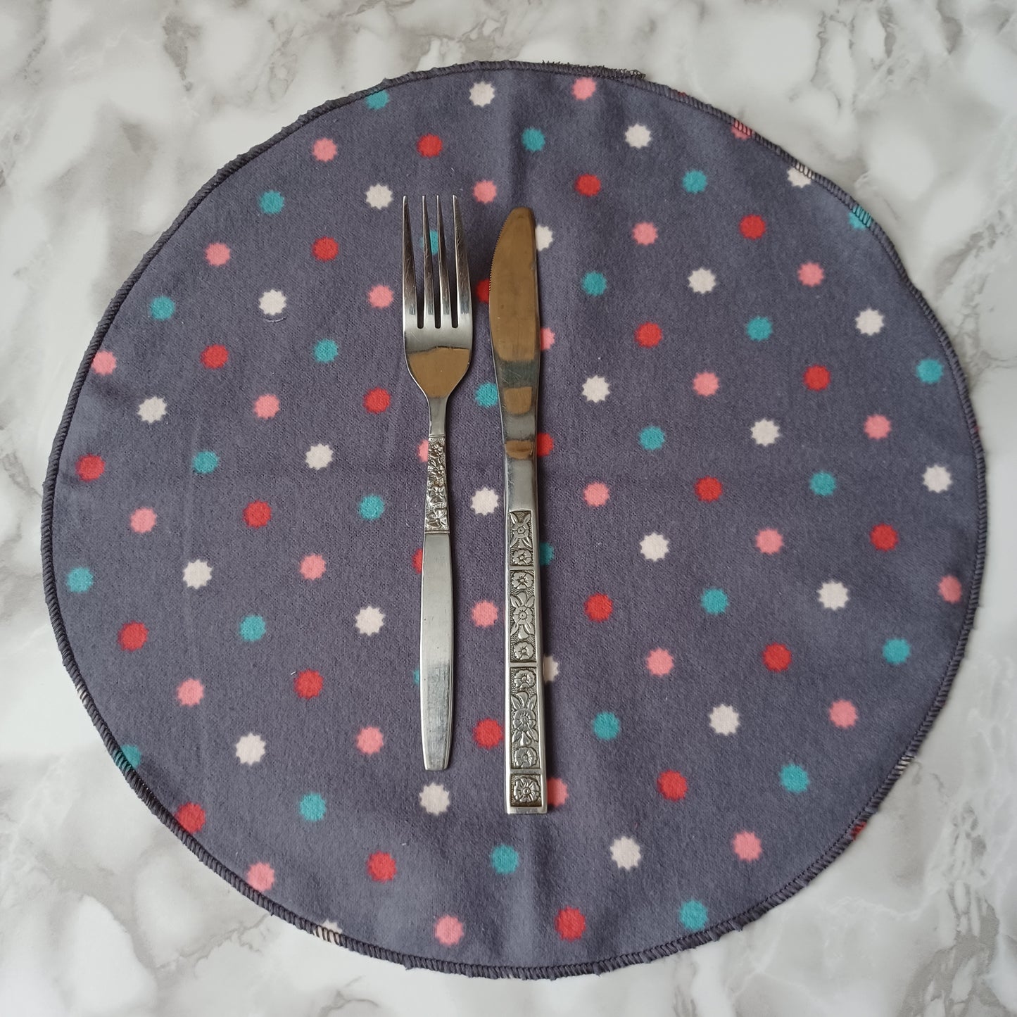 Serviettes de table et Essuie-tout-Gris moyen avec picots colorés/Napkins and Paperless towels-Medium Gray with colored pins
