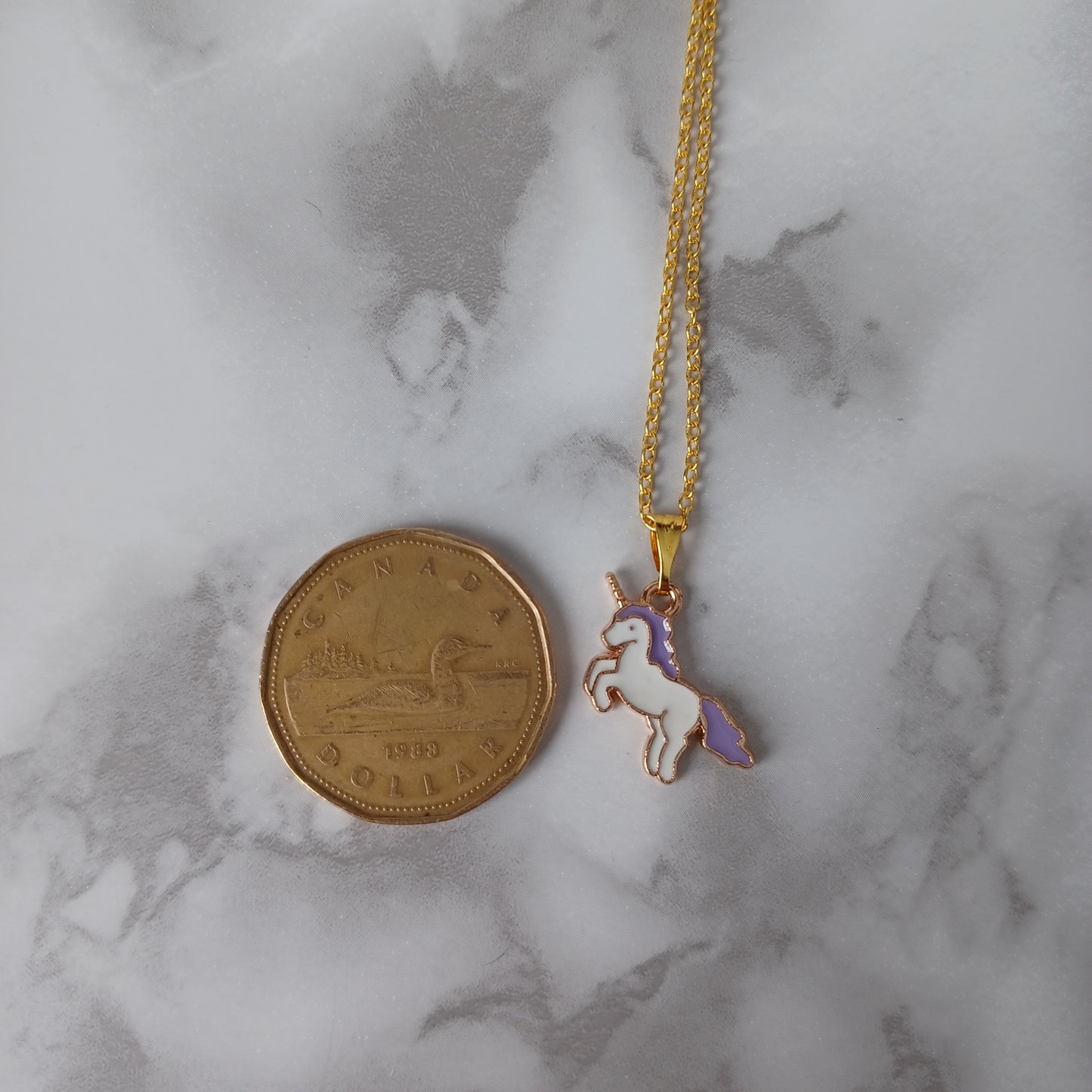 Collier licorne mauve et or/Purple and gold unicorn necklace