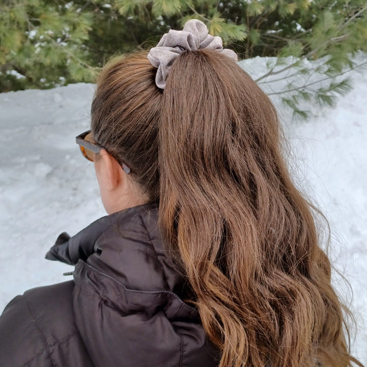 M-Chouchou-Brun-blanc tissé épais/M-Scrunchie-Heavy Woven Brown-White